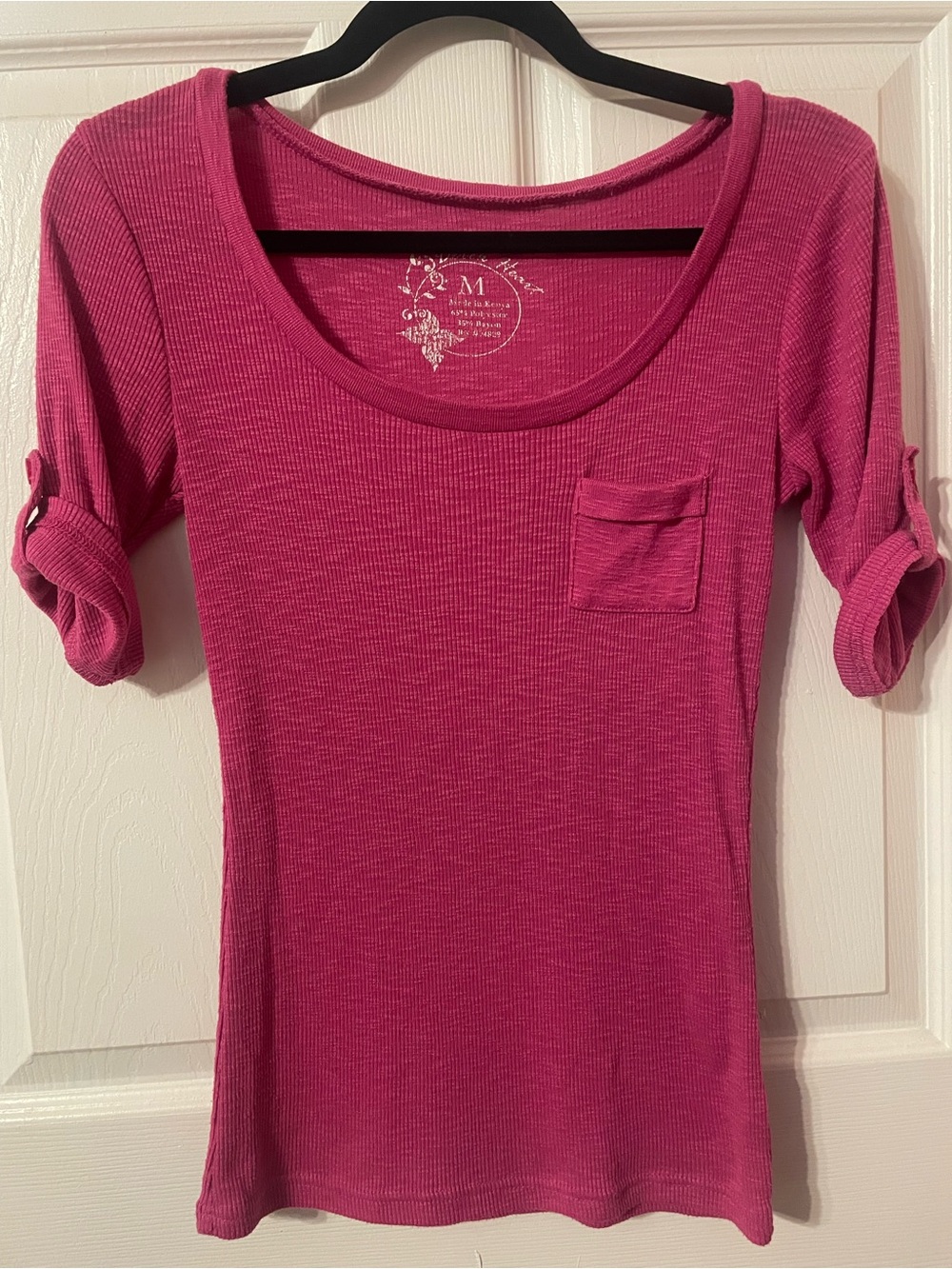 Derek Heart Women's Ribbed Scoop-Neck Short Sleeve Tee with Pocket in Fuchsia